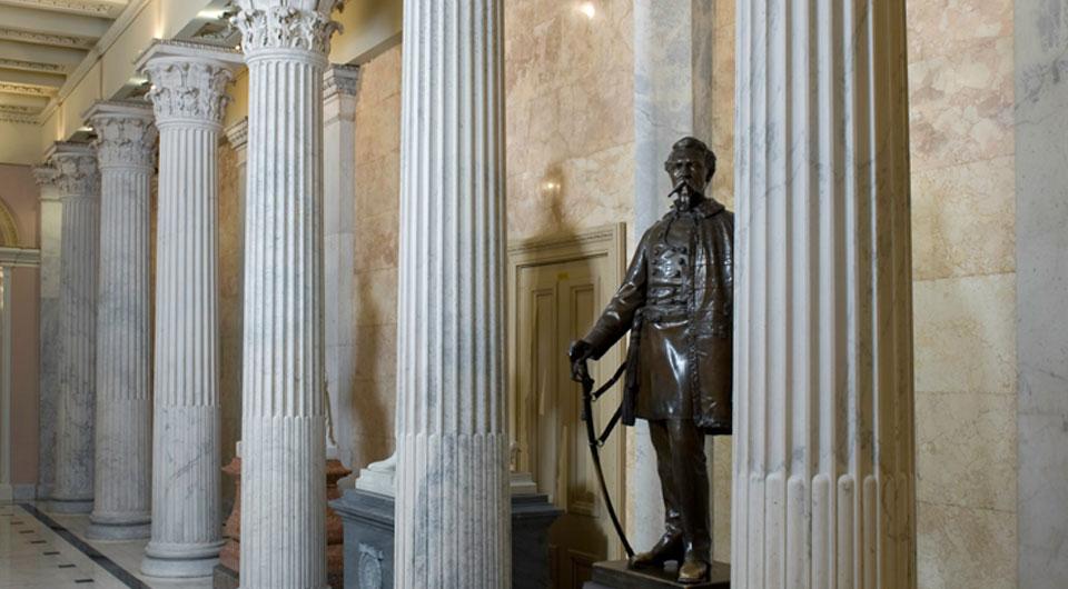 Hall of Columns in the Capitol