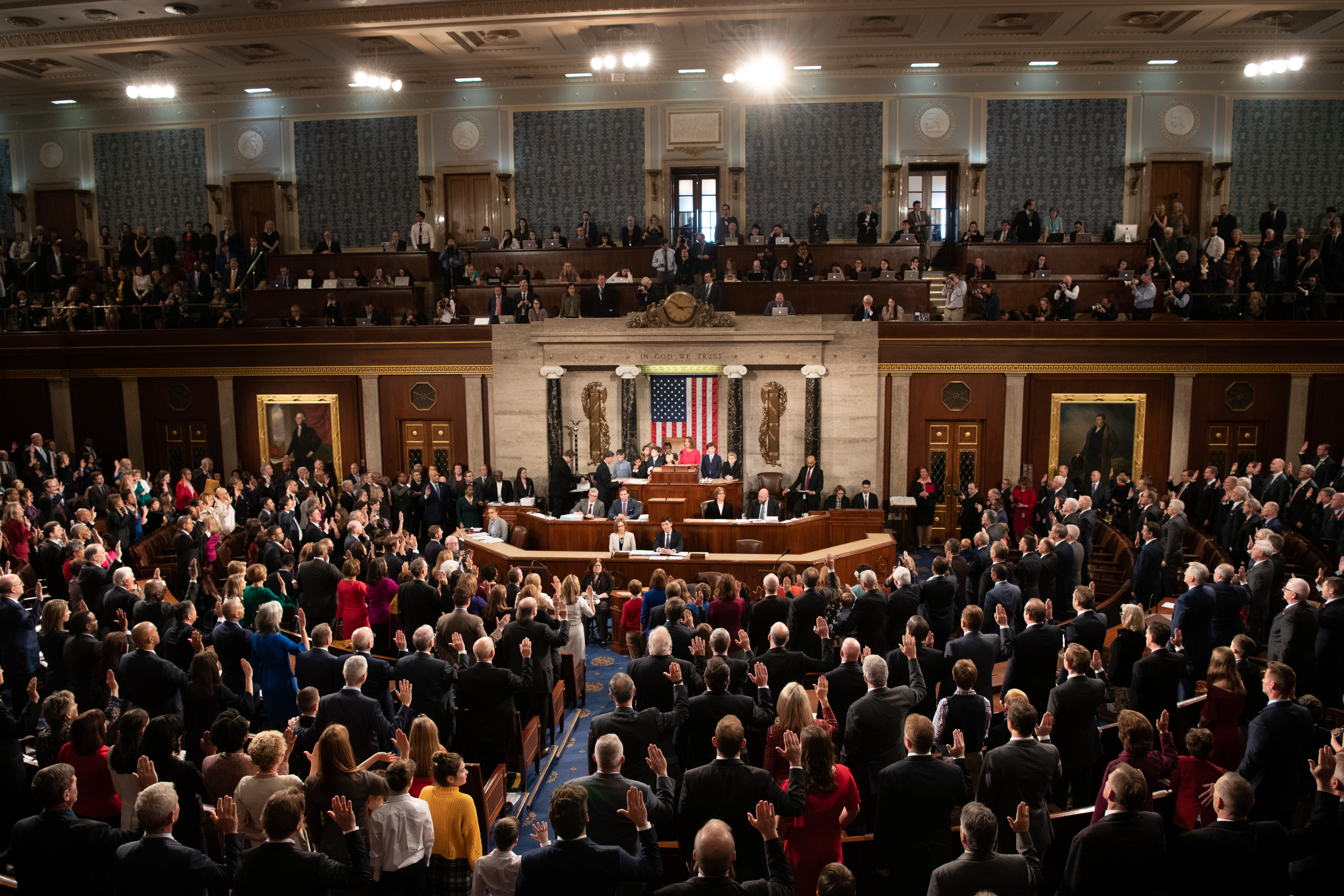 434 lawmakers, including 89 new freshman Members, were sworn in to the 116th Congress.